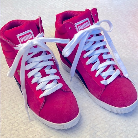 PUMA Bright Pink Suede Platform High-Top Sneakers Size 7 - Picture 2 of 10
